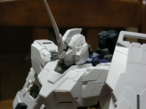 dscn0423 変身前のユニコーンガンダム。まさにユニコーン
